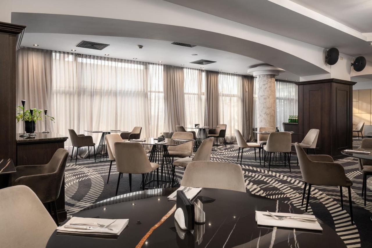 Vega Hotel 4*